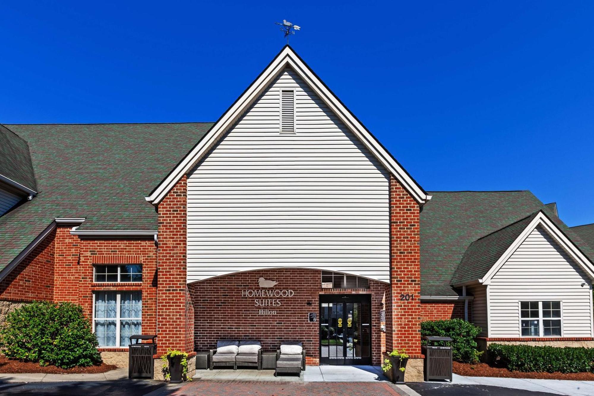 Homewood Suites By Hilton Greensboro Exterior photo